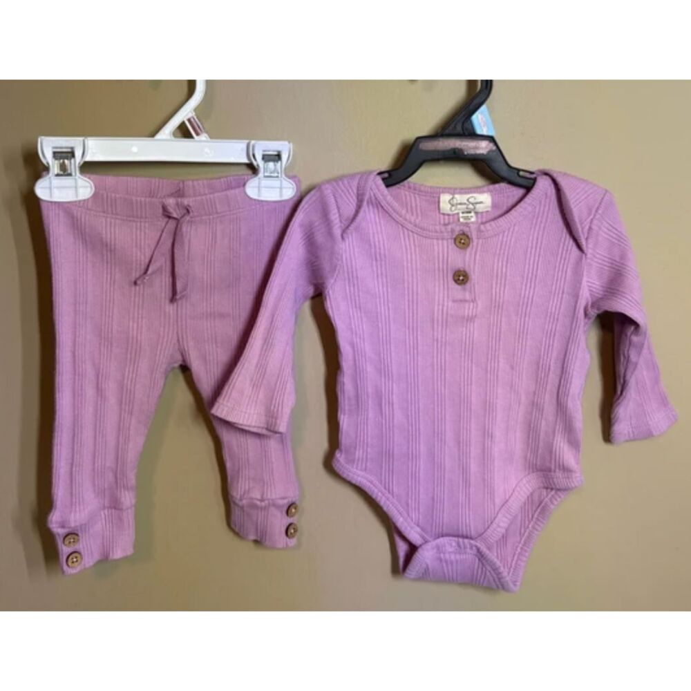 Jessica Simpson Lilac 2pc Bodysuit & Pants Ribbed Buttons Outfit Girls 0-3m 4079